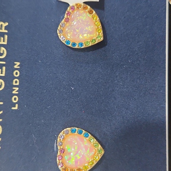 🌈 🔹️Kurt Geiger🔹️ London Rainbow Opal Heart Halo Stud Earrings ✨️🌈 - Picture 6 of 7